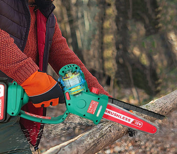 What to Consider When Buying a Mini Chainsaw